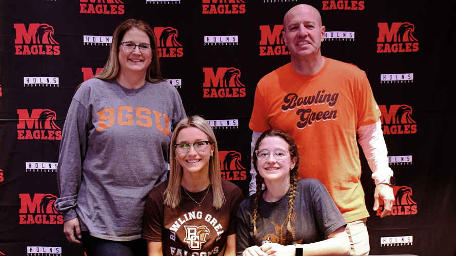Catie Willson Commits To Cheer at Bowling Green State University